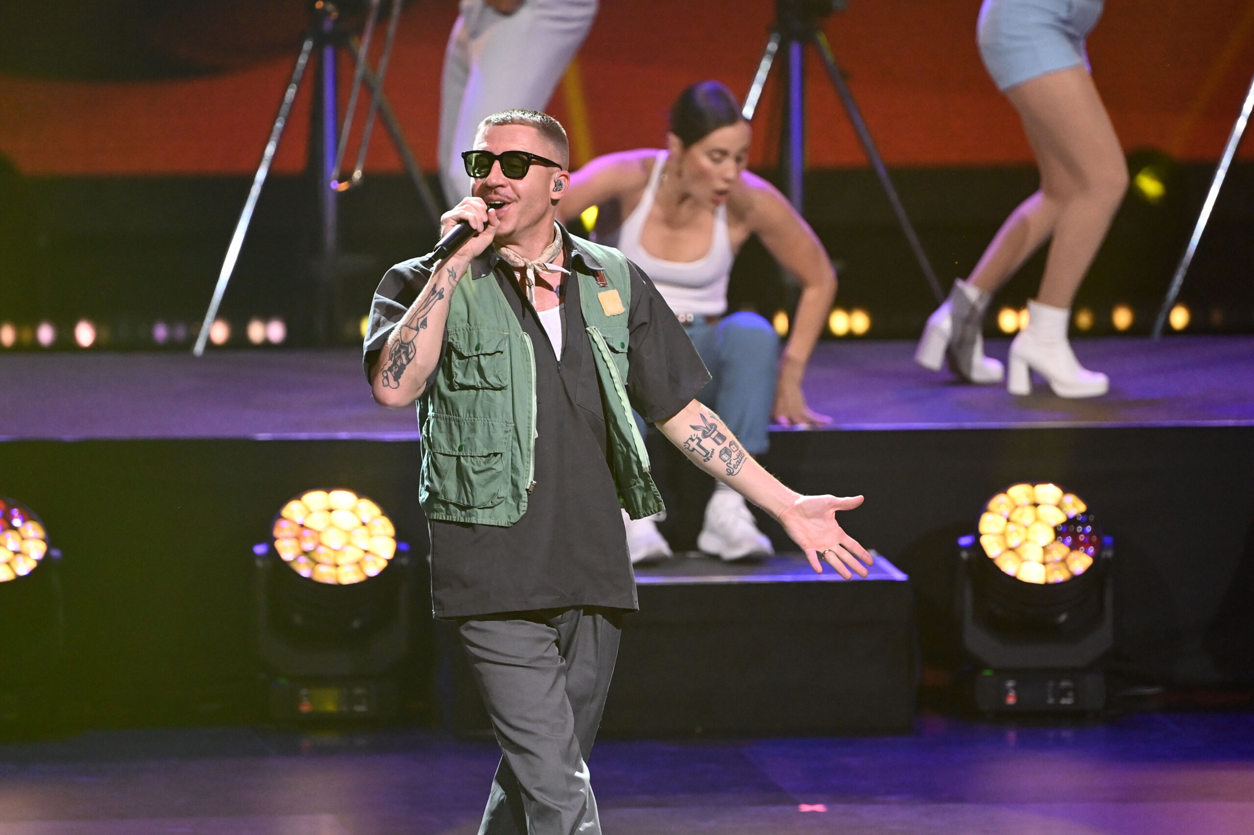 Macklemore performing at the Opening ceremony of the Invictus Games Dusseldorf 2023