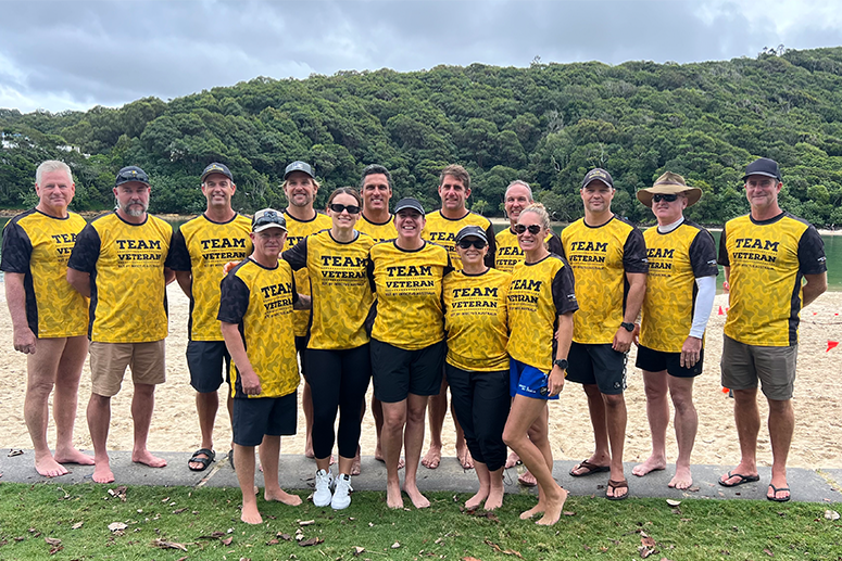 Erin Brigden poses amongst Team Invictus Australia